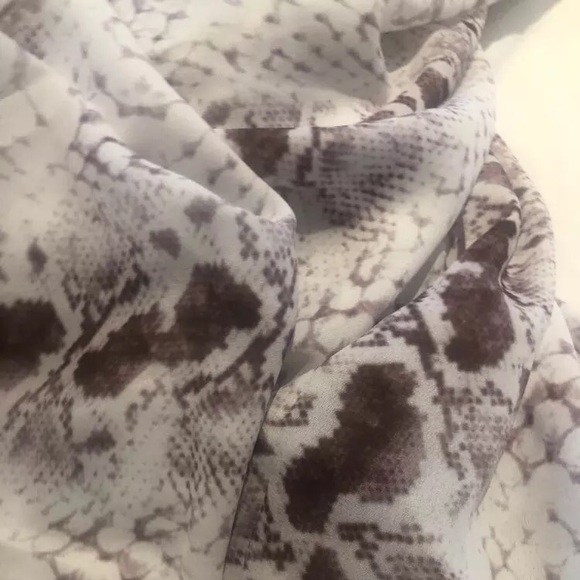 Snakeskin Western Boho Dress - Picture 13 of 14